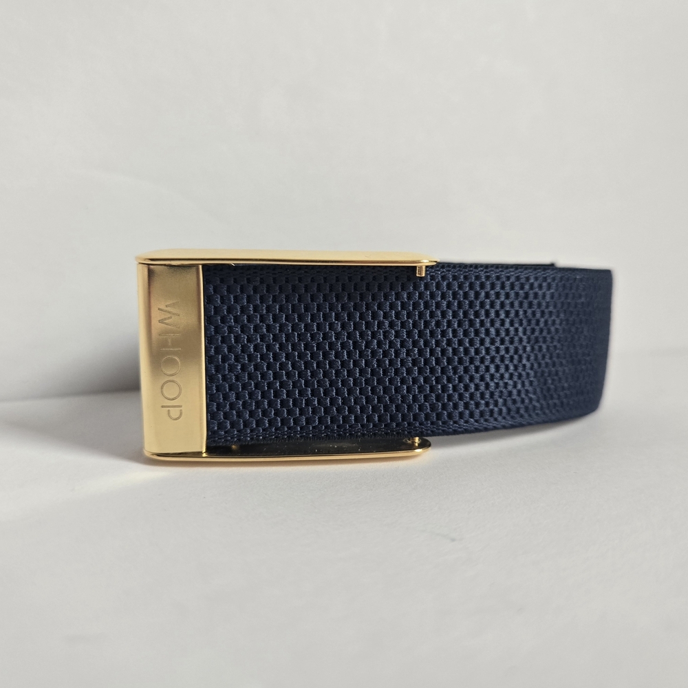Whoop 4.0 luxeknit band strap with gold hardware.  Brand new never worn - Picture 2 of 3